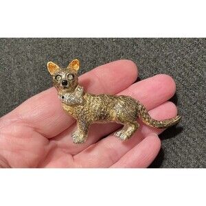 Tonkinese Cat Fox Rhinestone Fish Collar Gold Tone Pin Brooch